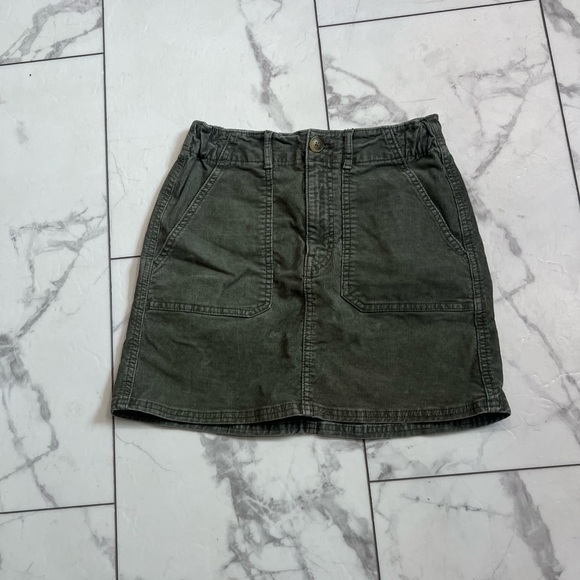 American Eagle Outfitters corduroy Olive Mini Skirt - Picture 2 of 6